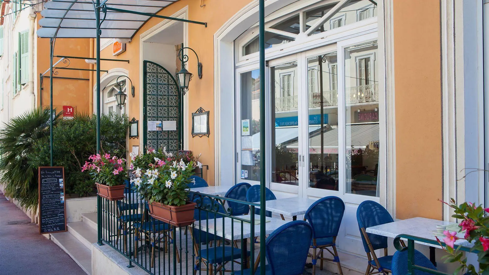 Hotel Le Provencal Renove En 2025 - Bord De Mer Hyères
